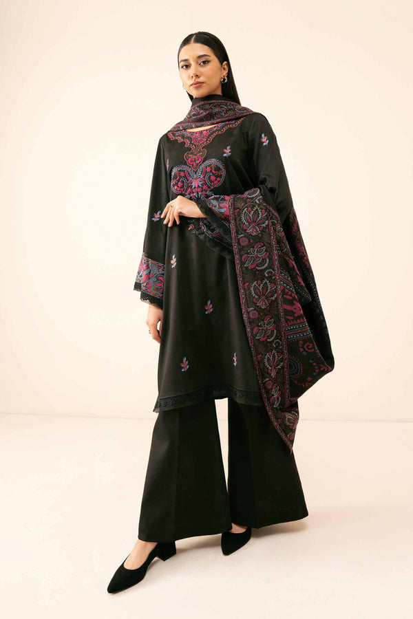 3 Piece - Embroidered Suit - 42404535