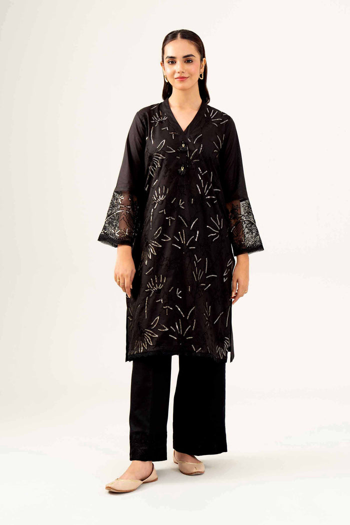 Pakistani stitched winter suits online in UAE