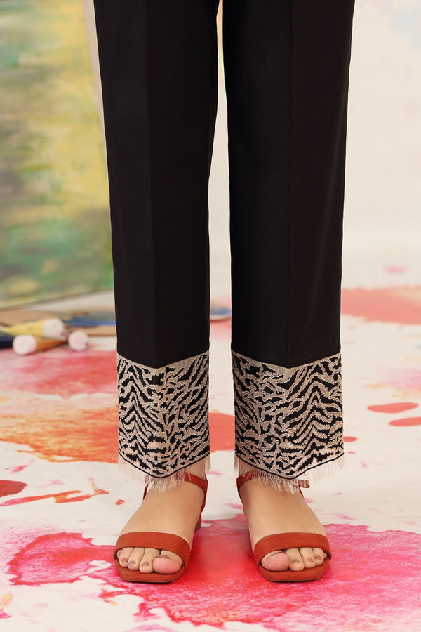 PS21-32-Embroidered Loose Straight Trouser